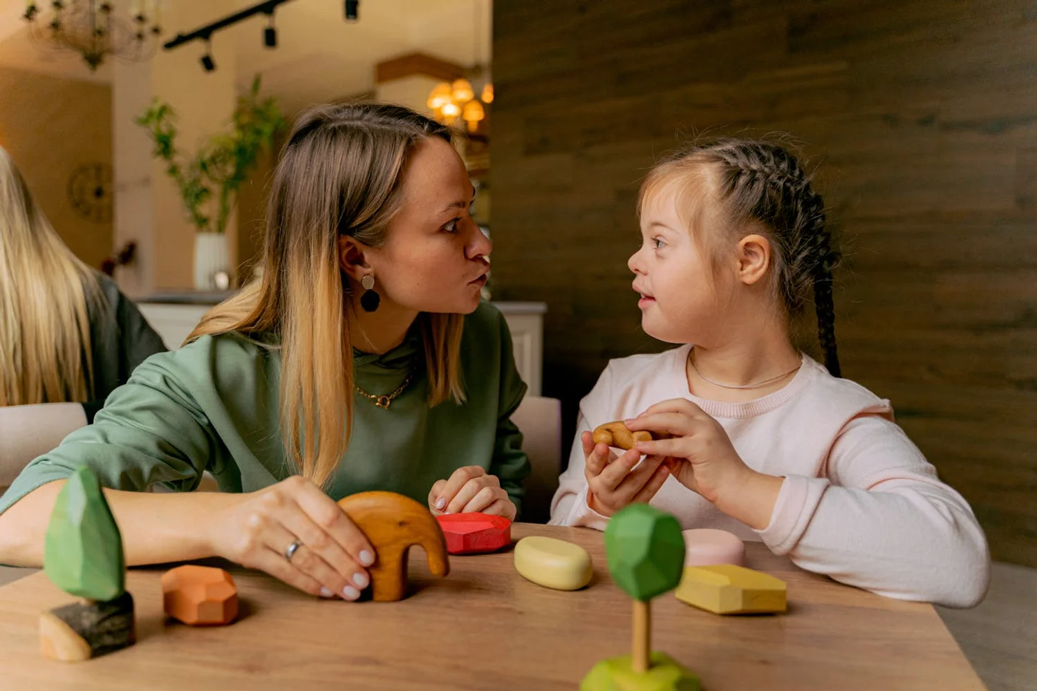 Fono Aprende Colombia · special needs education child teacher