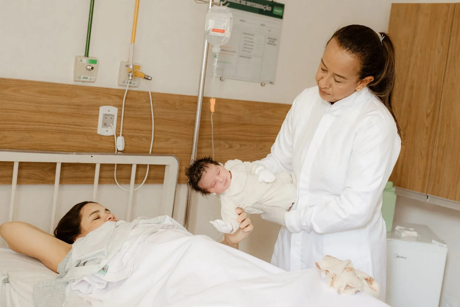Fono Aprende Colombia · baby healthcare professional clinic