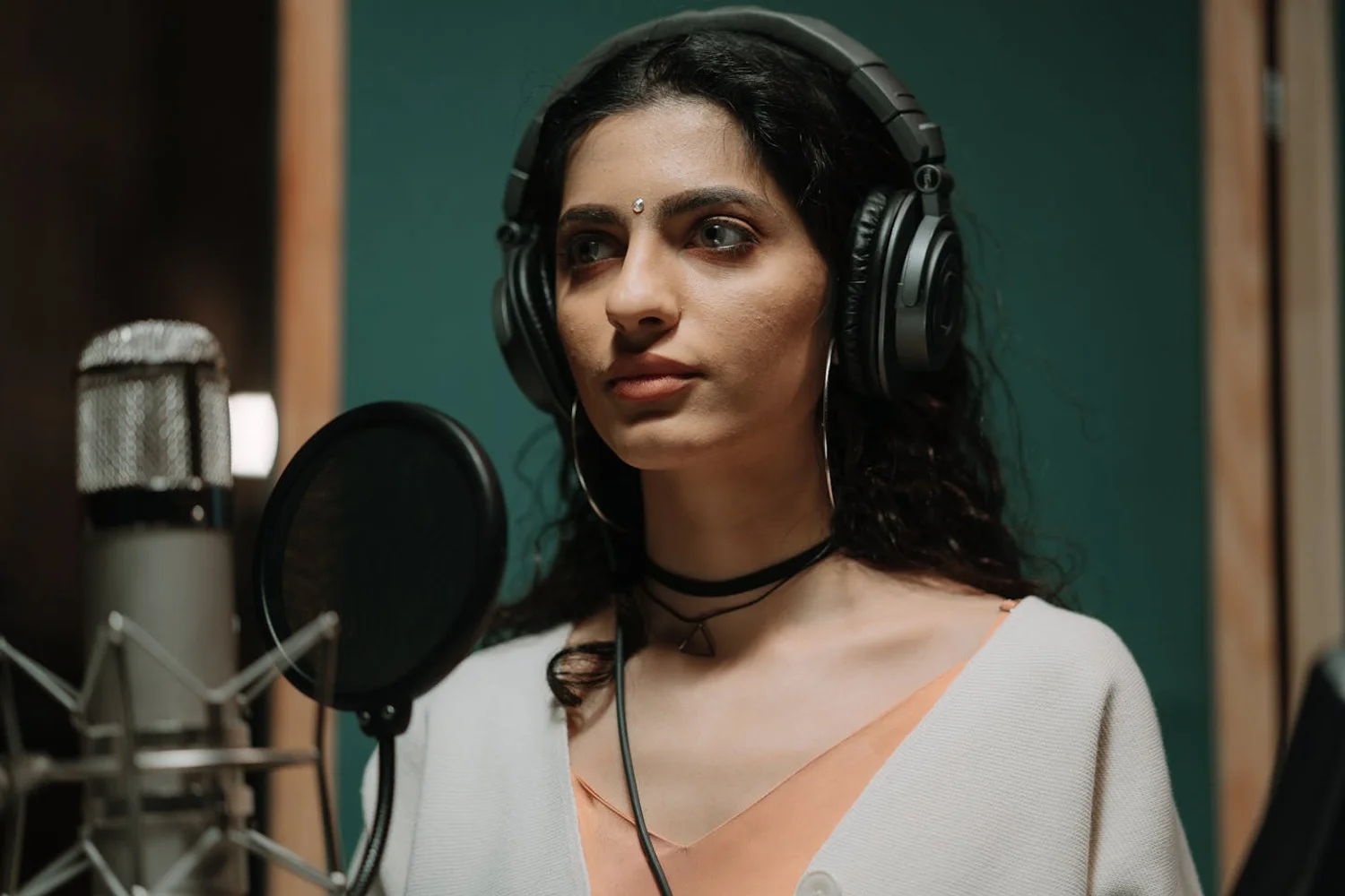 Fono Aprende Colombia · singer professional studio recording