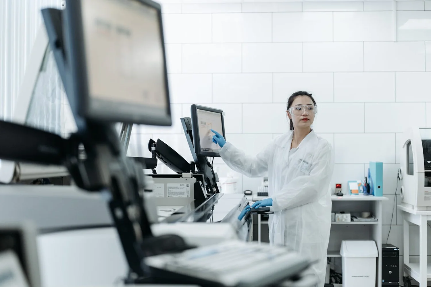 Fono Aprende Colombia · clinical researcher laboratory professional