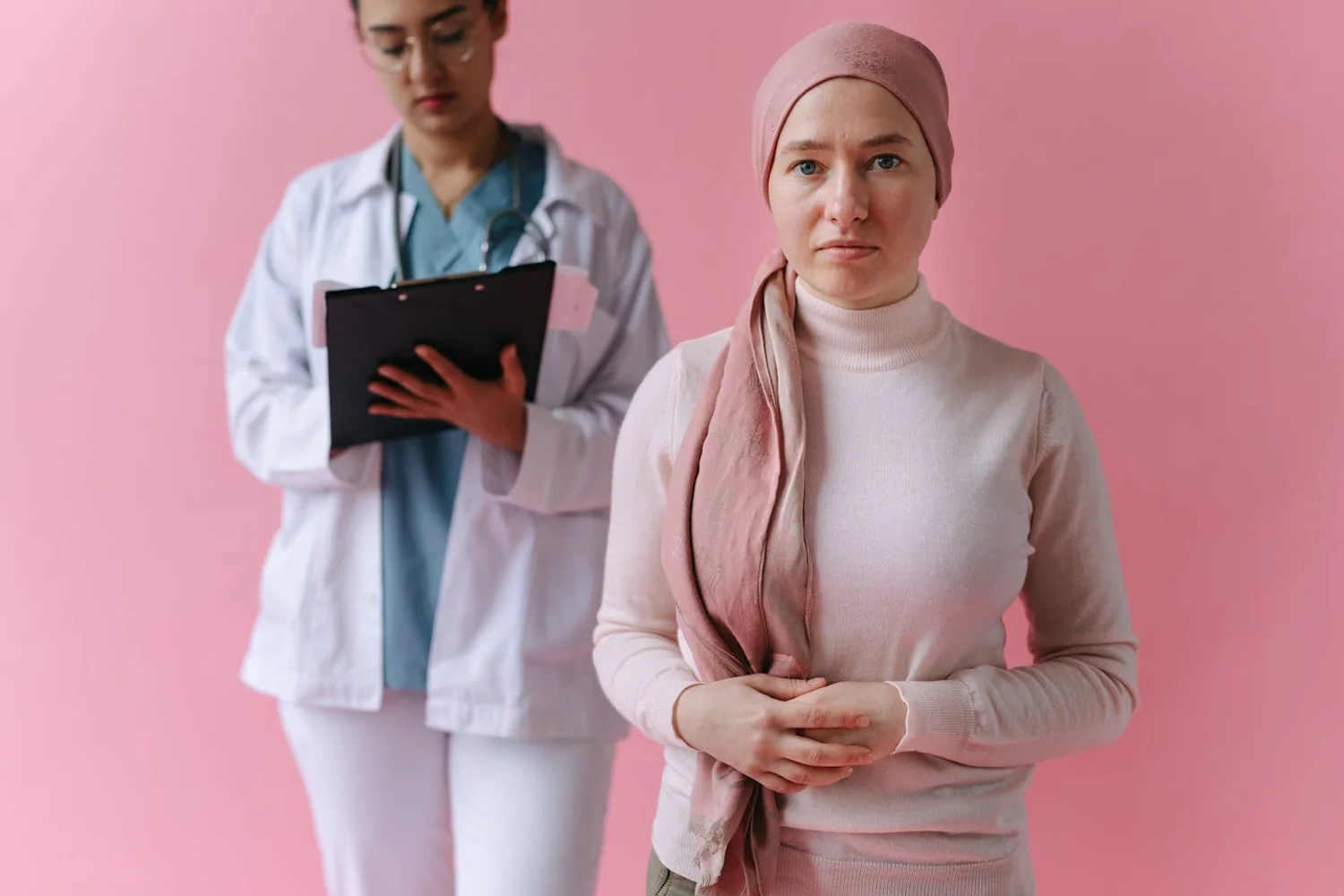 Fono Aprende Colombia · oncology nurse patient hospital