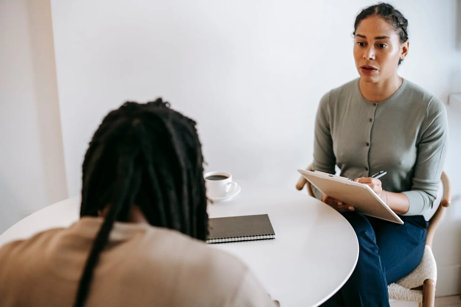 Fono Aprende Colombia · speech therapist consultation adult professional