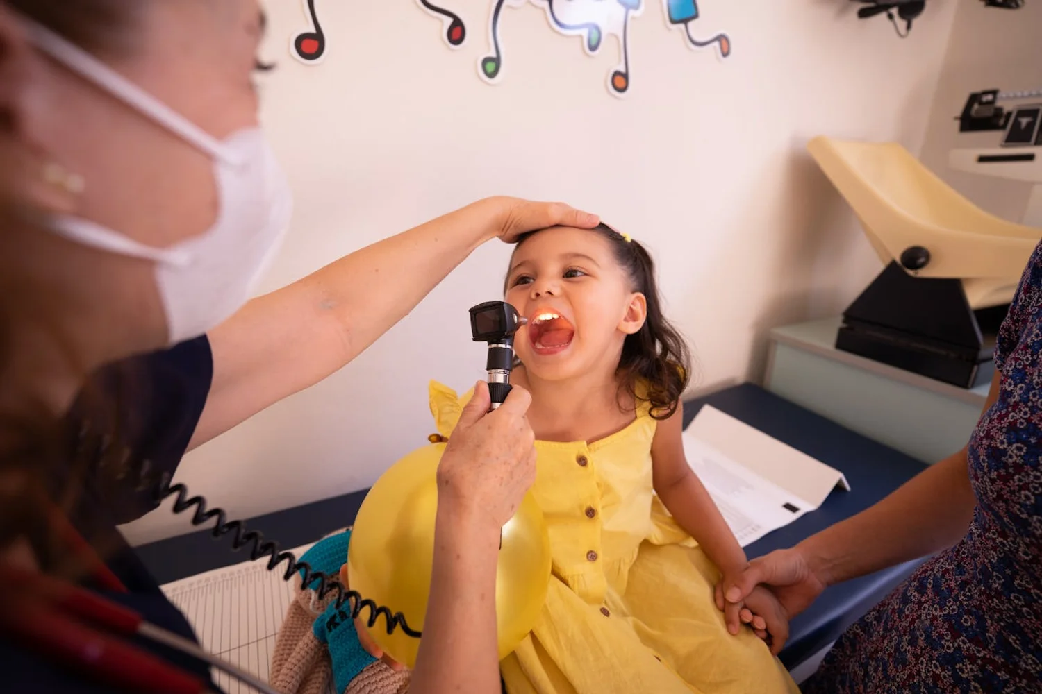 Fono Aprende Colombia · child language assessment professional diverse